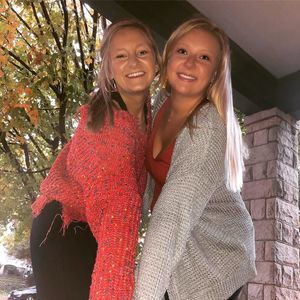 Meet your Posher, Abby